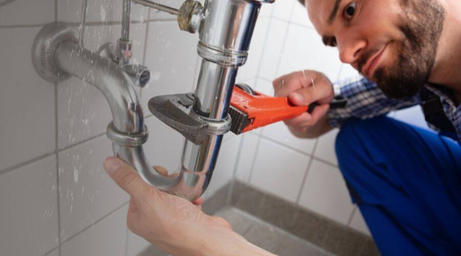 Expert burst pipe repair services in Spencer, WI